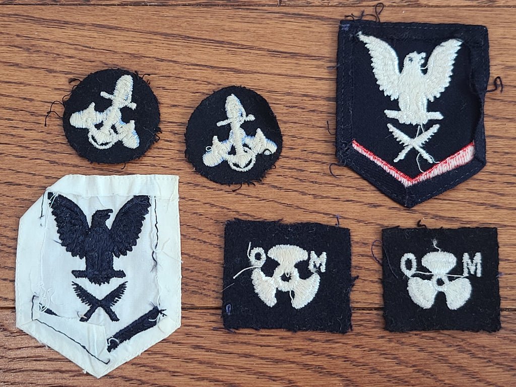 Named WAVES Grouping (Seersucker Jacket, Garrison Cap, Service Hat & Covers and More) — image 57