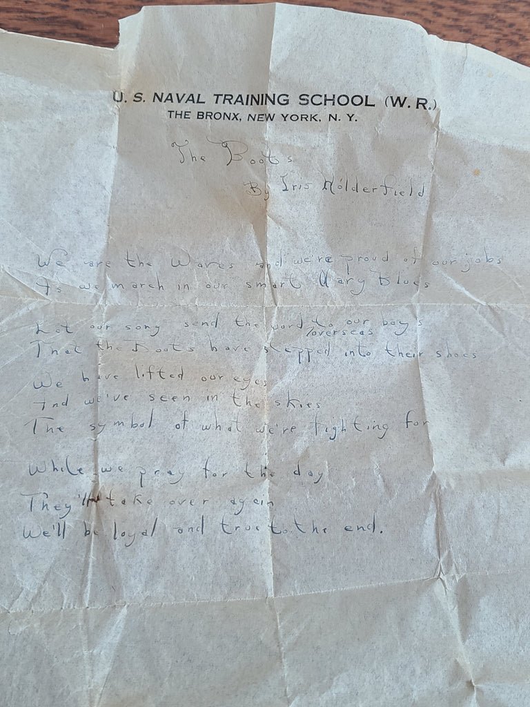 Named WAVES Grouping (Seersucker Jacket, Garrison Cap, Service Hat & Covers and More) — image 59