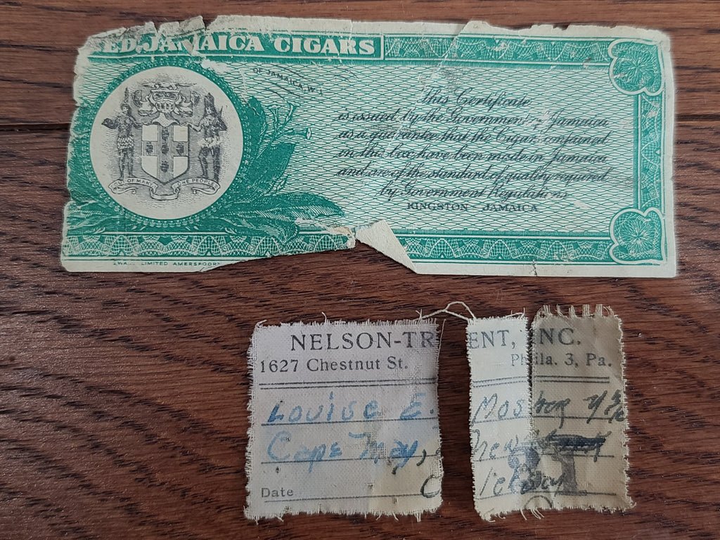 Named WAVES Grouping (Seersucker Jacket, Garrison Cap, Service Hat & Covers and More) — image 61