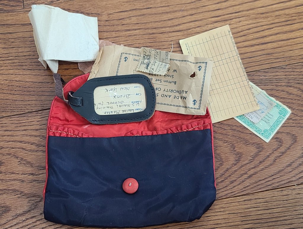 Named WAVES Grouping (Seersucker Jacket, Garrison Cap, Service Hat & Covers and More) — image 65