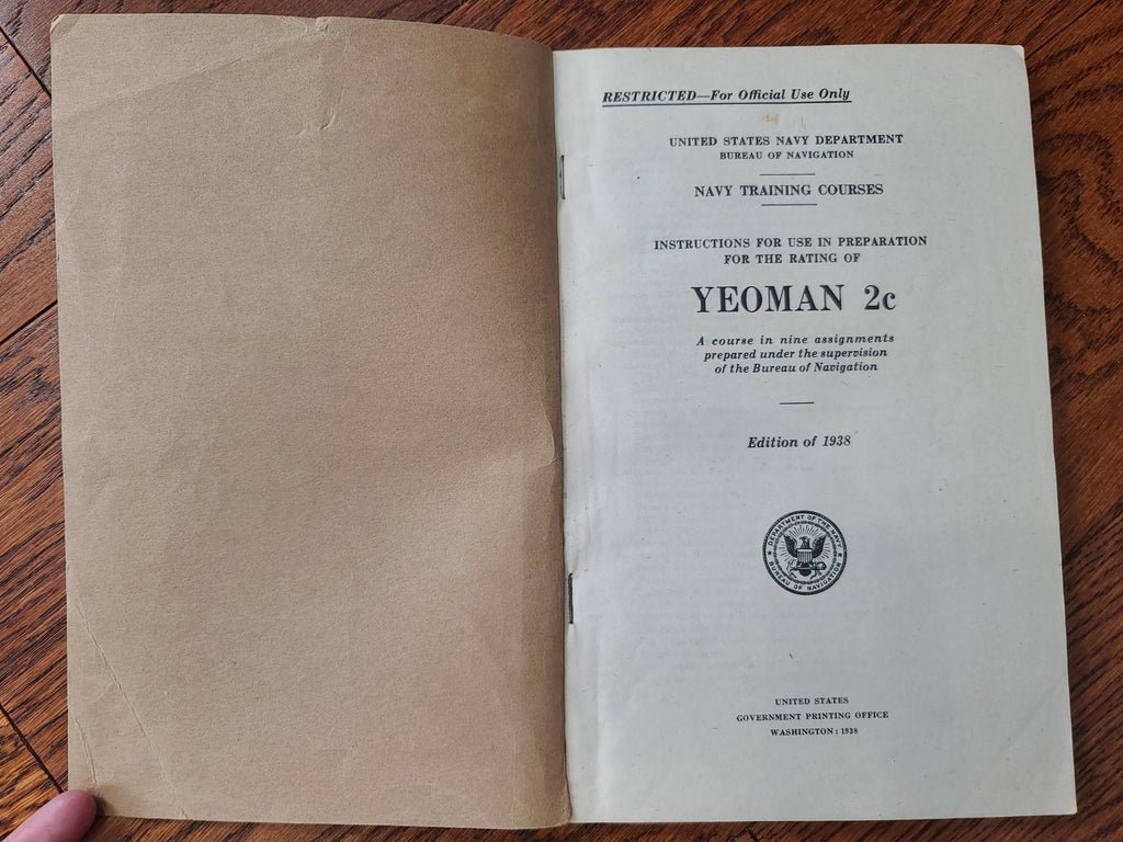 Named WAVES Grouping (Seersucker Jacket, Garrison Cap, Service Hat & Covers and More) — image 74