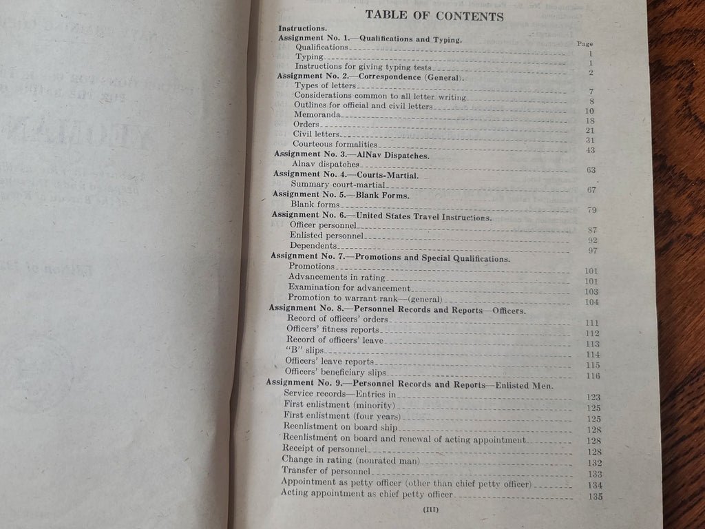 Named WAVES Grouping (Seersucker Jacket, Garrison Cap, Service Hat & Covers and More) — image 75