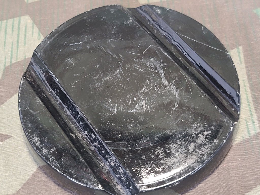 Glass Mine 43 Dark Brown Pressure Plate — image 8