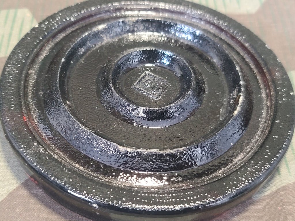 Glass Mine 43 Dark Brown Pressure Plate — image 9