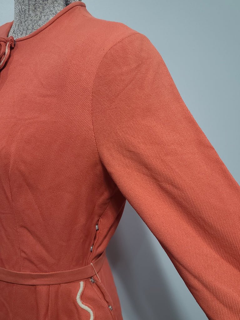 Coral Colored Dress with Scalloped Trim(B-36' W-26' H-36') — image 13