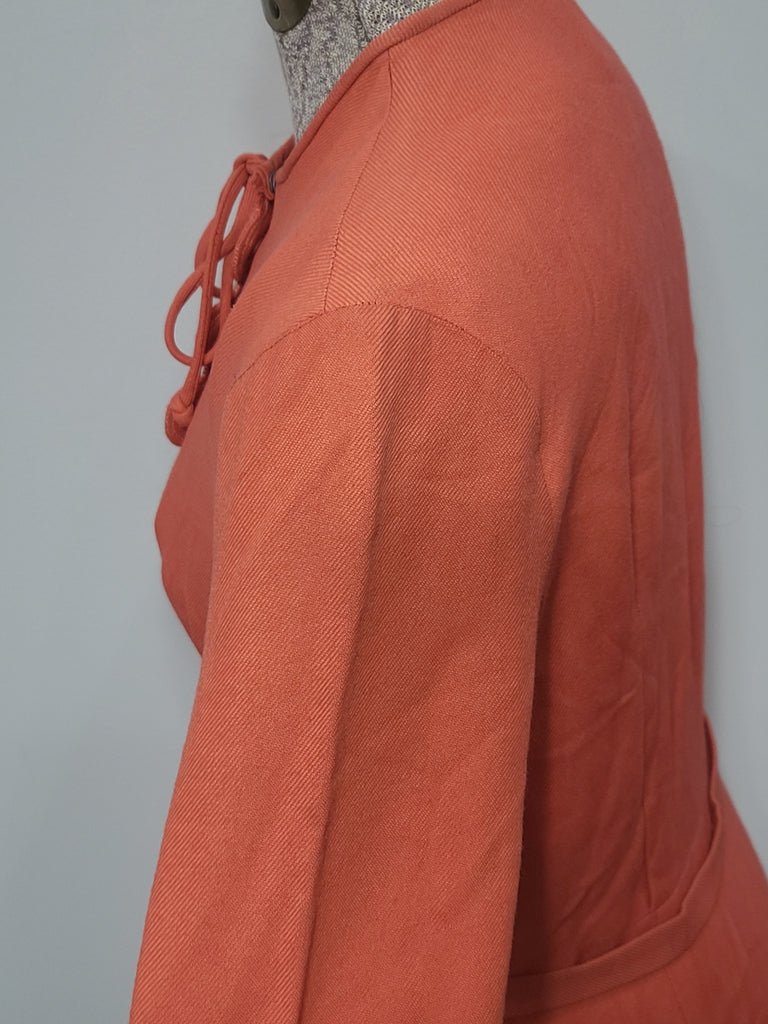 Coral Colored Dress with Scalloped Trim(B-36' W-26' H-36') — image 8