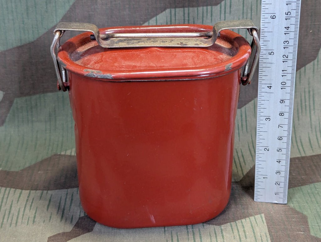 Drexler Enamel Food Container with Insert — image 2