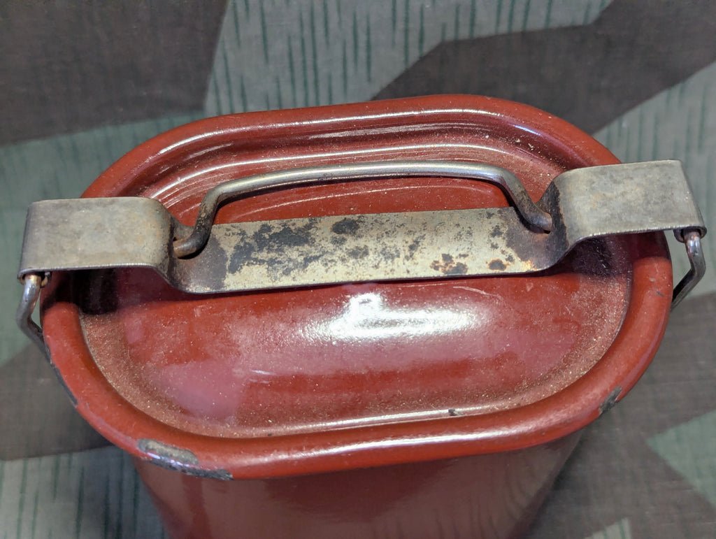 Drexler Enamel Food Container with Insert — image 3