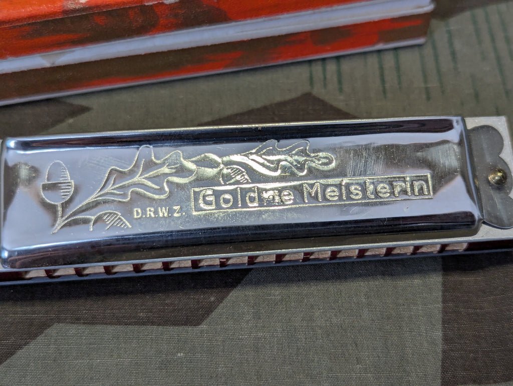 Goldene Meisterin D.R.W.Z. Harmonica in C — image 2