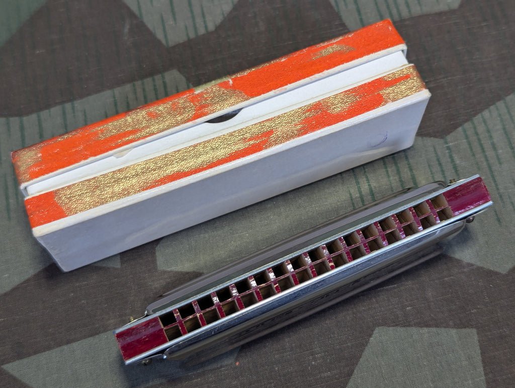 Goldene Meisterin D.R.W.Z. Harmonica in C — image 6