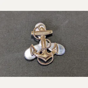 WAVES Hat Insignia Pin Sterling