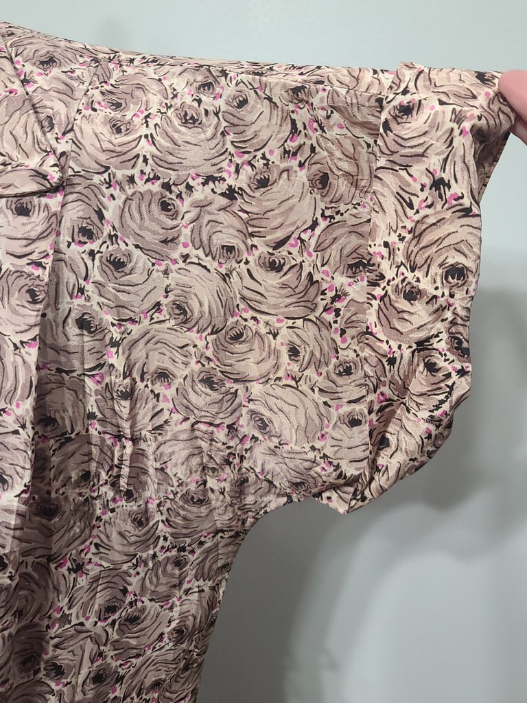 Lavender Rose Print Dress(B-41' W-34' H-42') — image 9