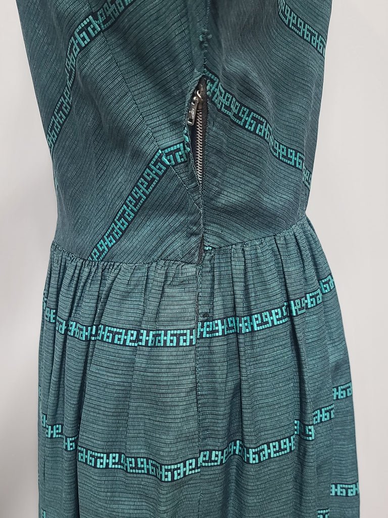 Teal Green Stripe Design(B-34' W-27') — image 3