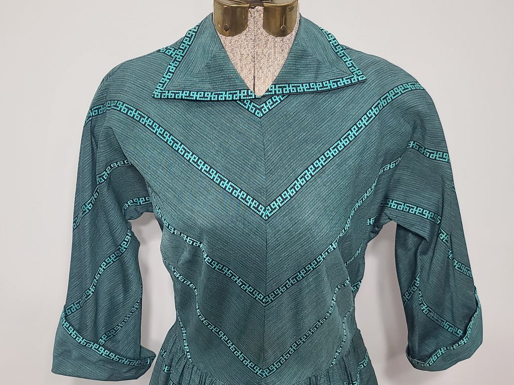 Teal Green Stripe Design(B-34' W-27') — image 5