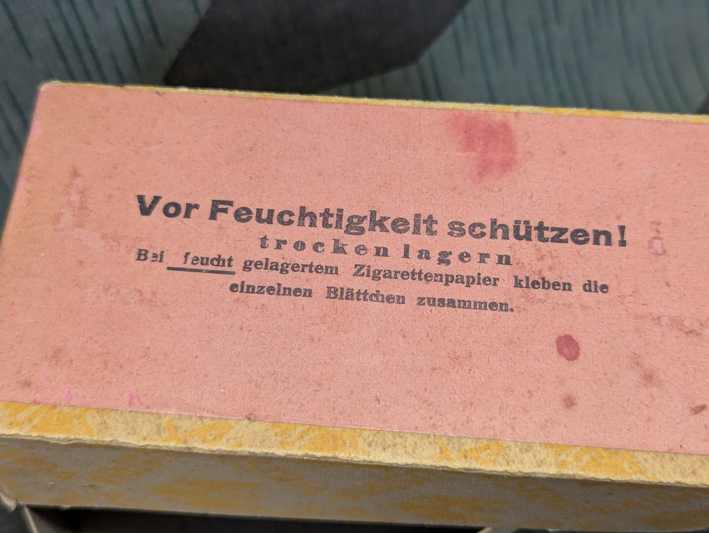 Original Austria Brand Cigarette Rolling Paper Box +1 Rolling Papers — image 2