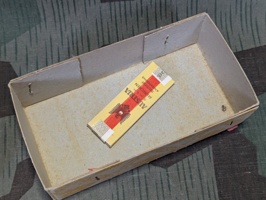 Original Austria Brand Cigarette Rolling Paper Box +1 Rolling Papers — image 3