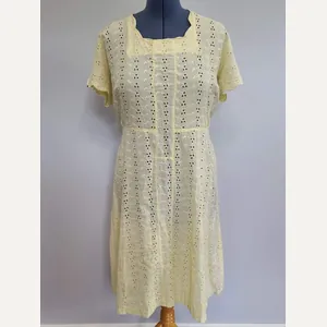 Pale Yellow Eyelet Dress(B-47' W-42' H-49')