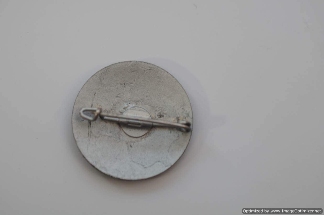 SMGP-513 DRK womens helper service badge — image 2