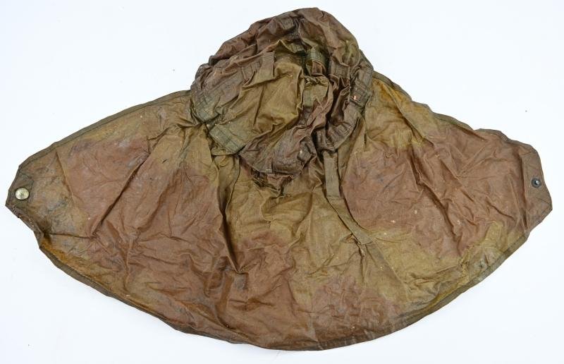 Canadian WW2 Anti-Gas Helmet Cover Camo — image 7