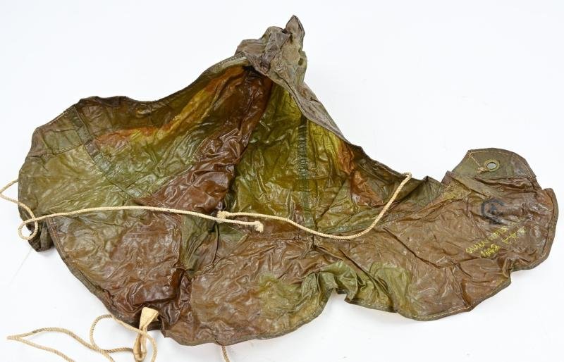 Canadian WW2 Anti-Gas Camo Hood — image 3