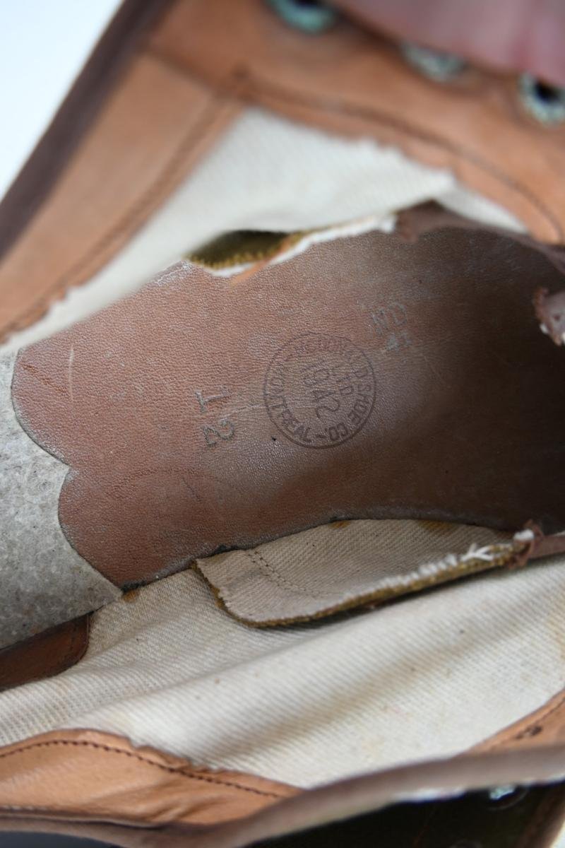 Canadian Army WW2 Plimsolls 1941 — image 9