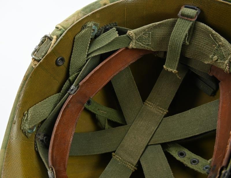 US Vietnam Paratrooper helmet with camouflage cover and liner 1965 — image 12