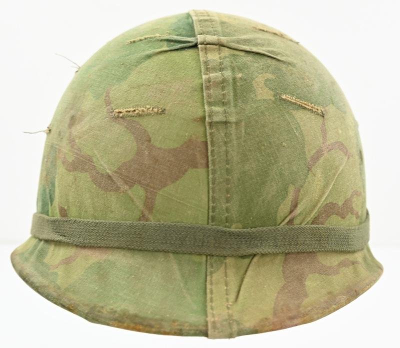 US Vietnam Paratrooper helmet with camouflage cover and liner 1965 — image 5