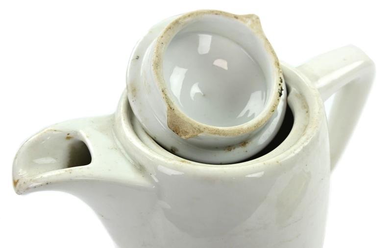 German LW Tea Pot — image 4