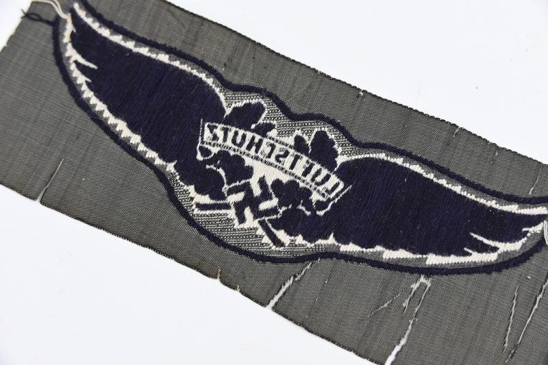 German Luftschutz Cap Badge — image 5