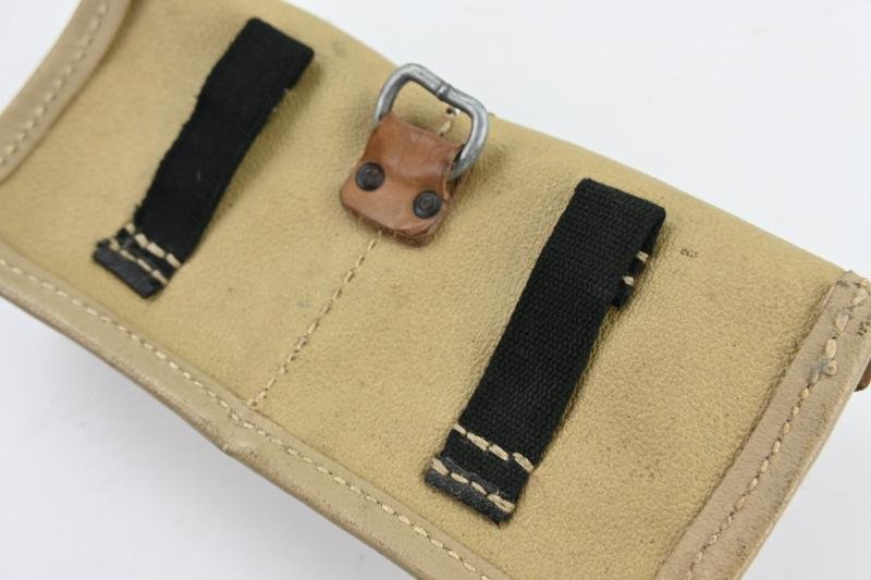 German WH G43 Ammo Pouch 'Bla 1944' — image 6