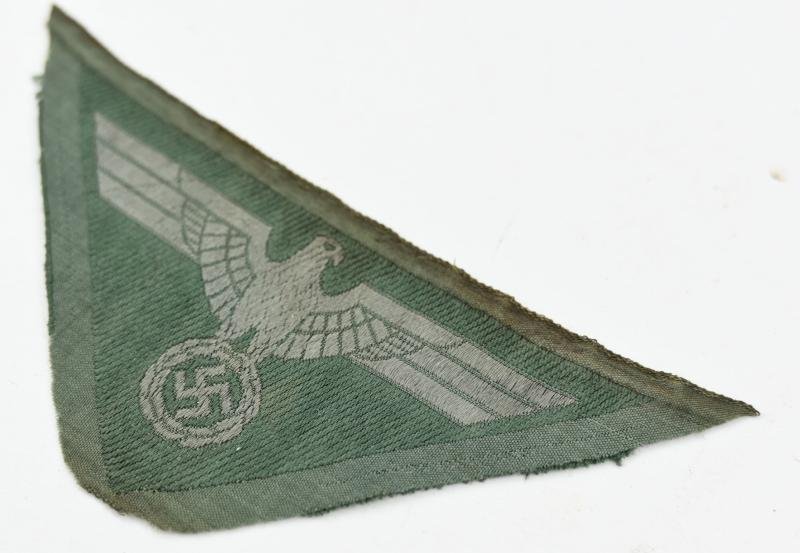 German WH M44 Triangle Breasteagle — image 2