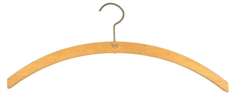 German WH Cloth Hanger '4./Pz.R3' — image 3