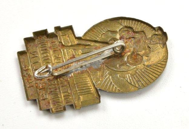 German KdF Tinnie badge Handwerksausstellung Berlin 1938 — image 3