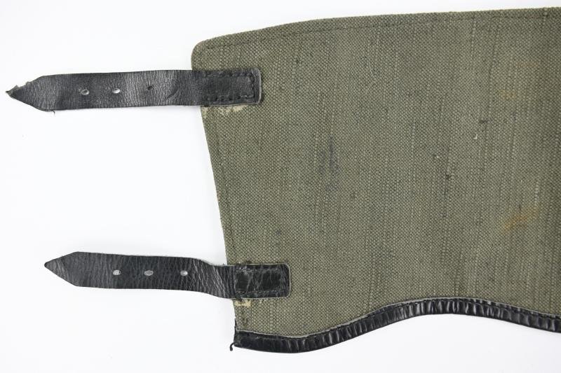 German WH M31 Single Gaitor — image 3