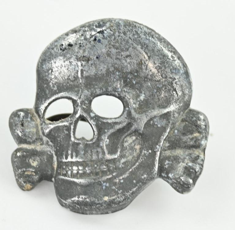 German Waffen-SS Visor Cap Skull 'F. W. Assmann & Söhne' — image 2
