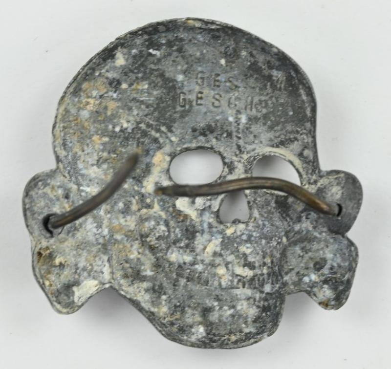 German Waffen-SS Visor Cap Skull 'F. W. Assmann & Söhne' — image 5