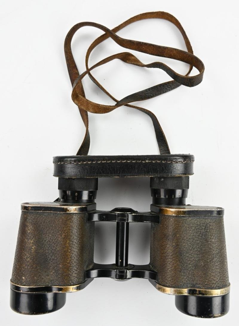 German WH Binocular 6x30 in Carrying Case — image 10