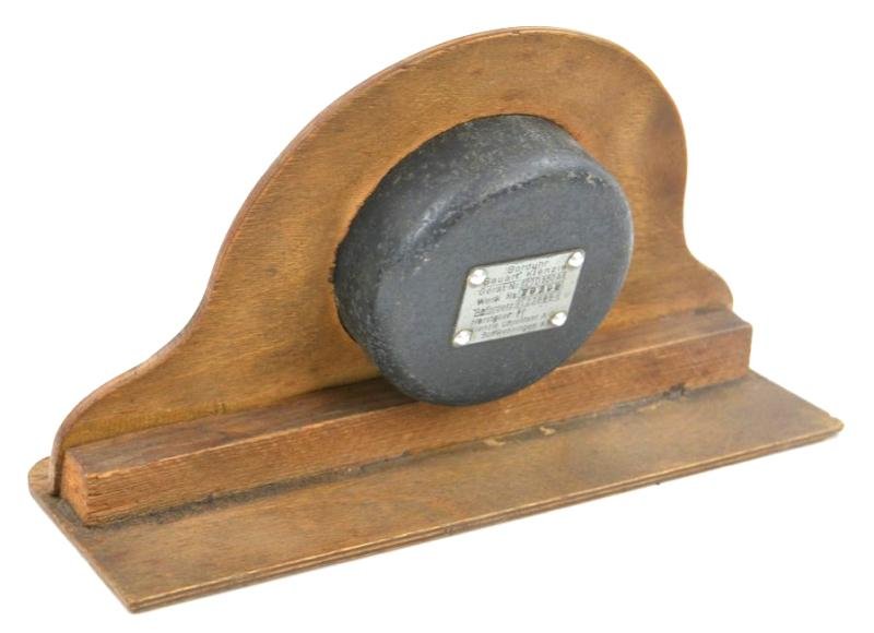 German LW 'Borduhr' Table Decoration — image 3