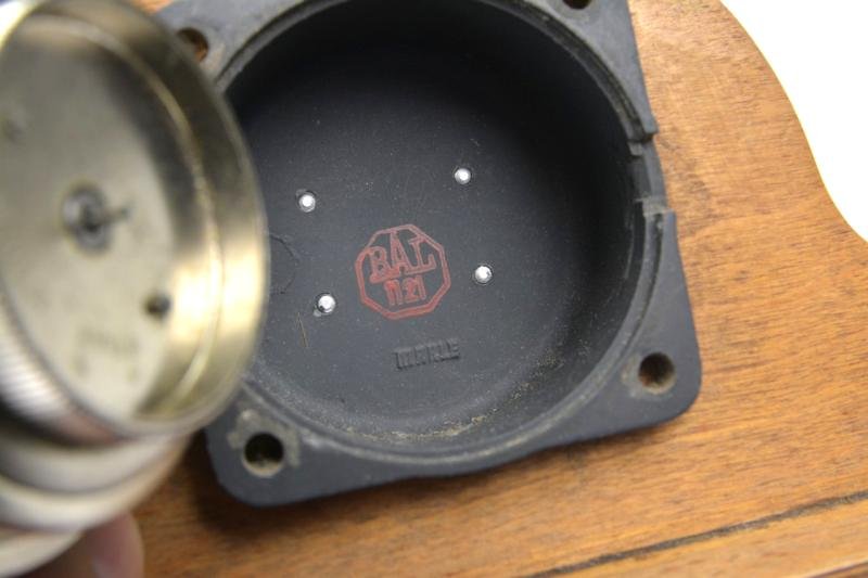 German LW 'Borduhr' Table Decoration — image 8