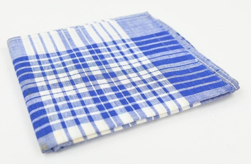 German WH Handkerchief — image 2