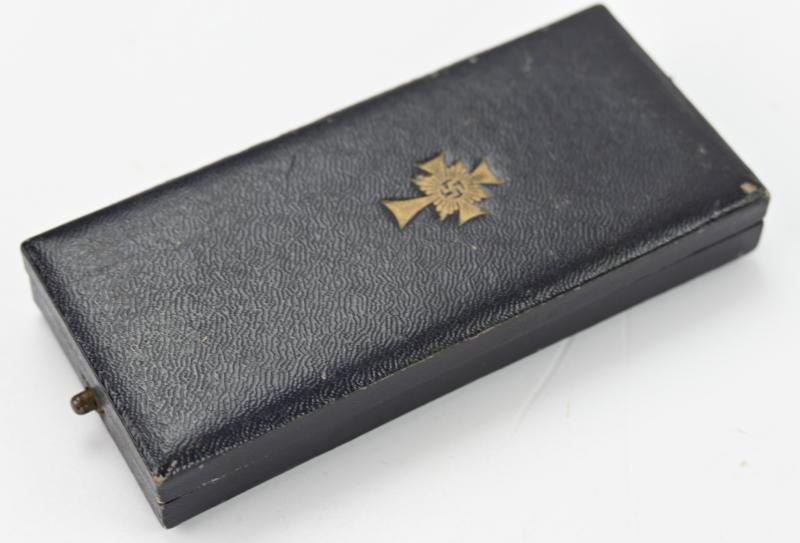 German Mother's Cross in Gold with case — image 8