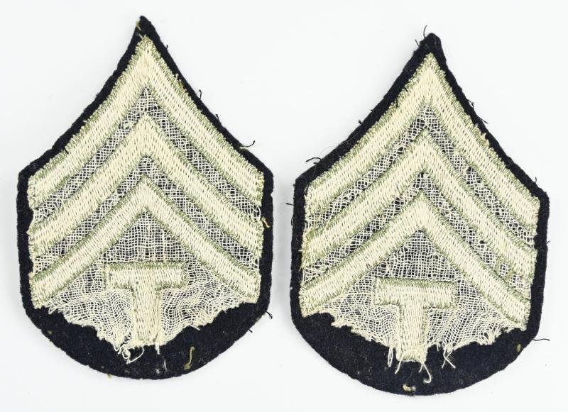 US WW2 Technical Sergeant Chevron Set — image 3