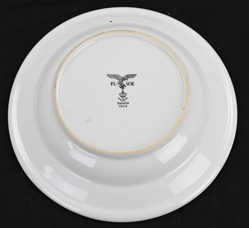German LW Canteen Plate — image 3
