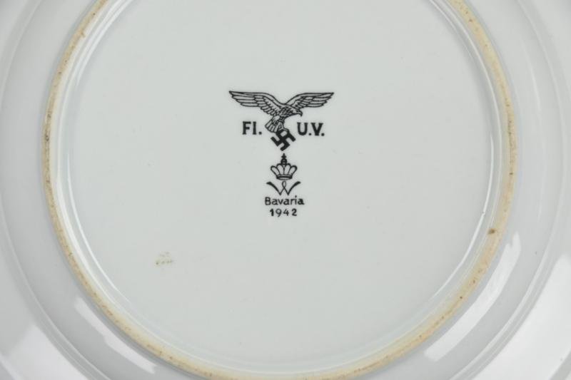 German LW Canteen Plate — image 5