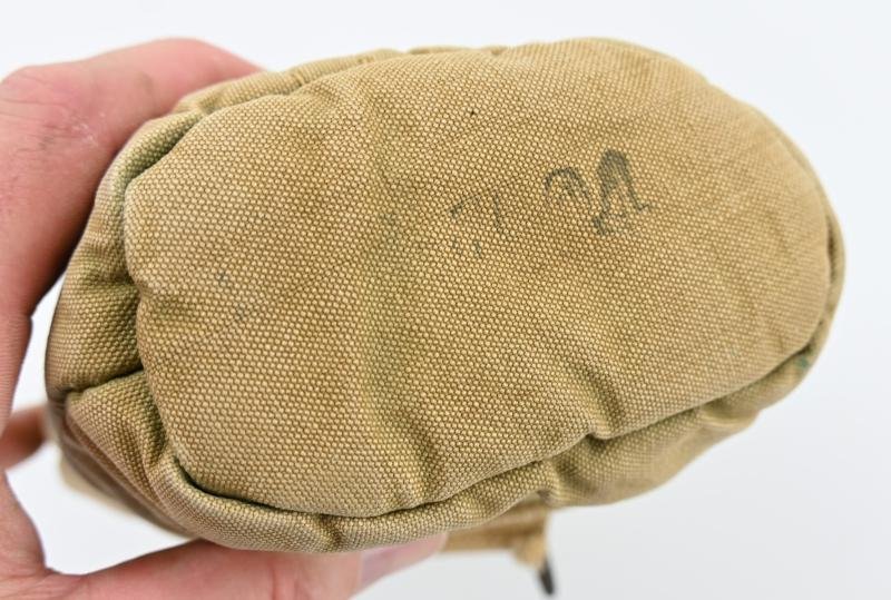 US WW2 M-1942 Canteen British Made — image 4