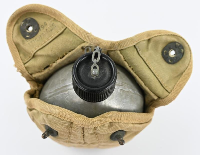 US WW2 M-1942 Canteen British Made — image 5