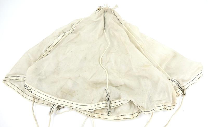 US WW2 Artillery Parachute 80cm — image 2