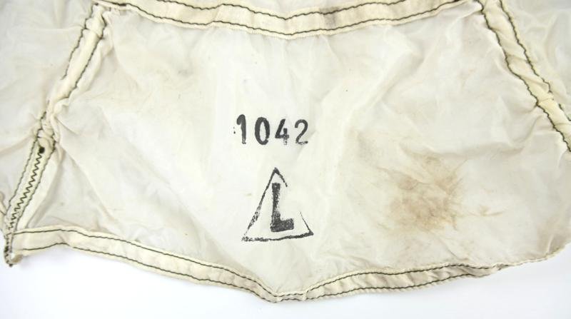 US WW2 Artillery Parachute 80cm — image 7