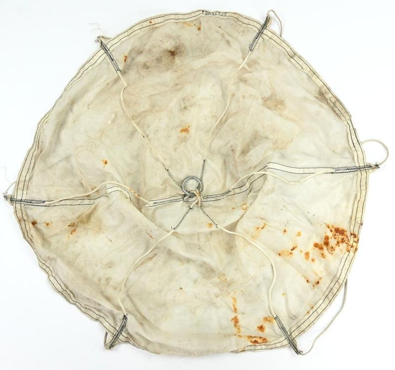 US WW2 Artillery Parachute 66cm — image 7