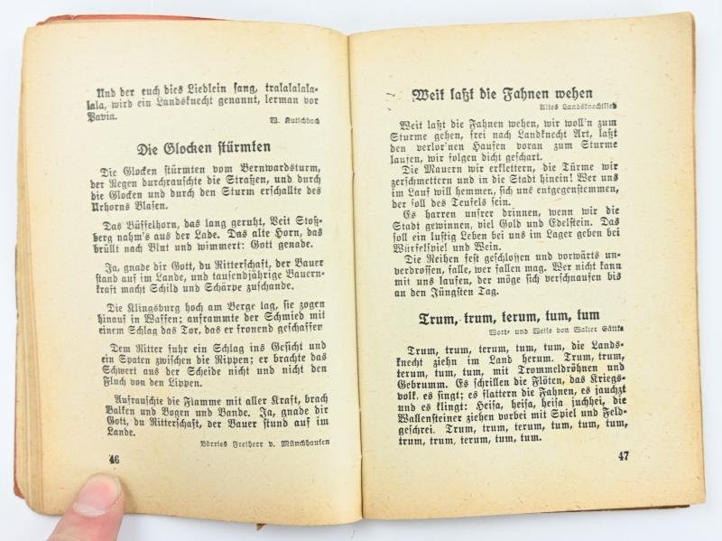 German HJ Songbook 'Uns geht die Sonne nicht unter' — image 4